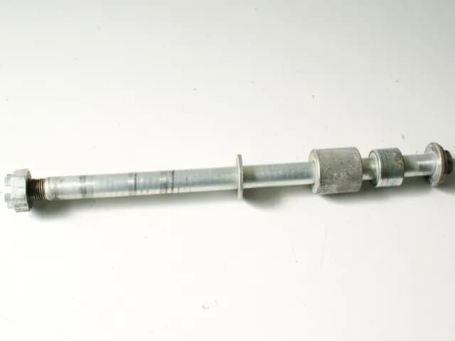 KAWASAKI BN 125 A ELIMINATOR STECKACHSE ACHSE HINTEN