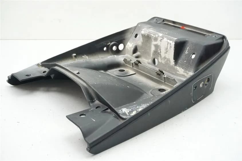 BMW K 100 RS HALTERUNG RÜCKLICHT HECK GEHÄUSE HALTER BLINKER