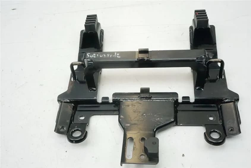 YAMAHA FZ1 S RN16 FAZER HALTERUNG SITZ TRÄGER HECK RAHMEN HALTEPLATTE