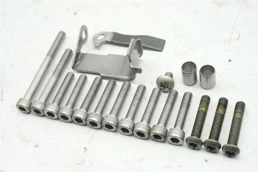 YAMAHA MT01 RP12 SCHRAUBEN LIMADECKEL MOTORDECKEL COVER MOTOR STATOR