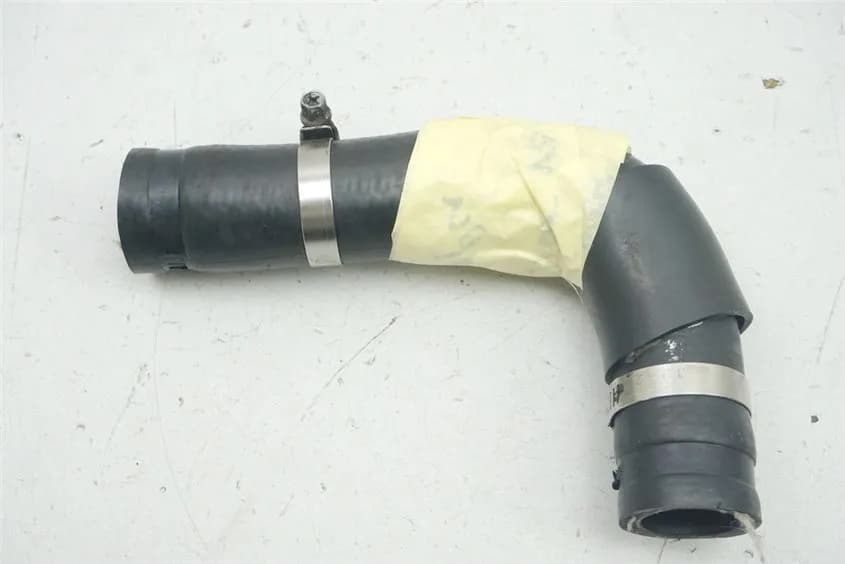 HONDA CBF 600 NABS PC38 KÜHLERSCHLAUCH MOTOR VORN -> WASSERPUMPE