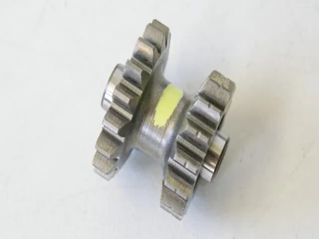 SUZUKI GSX-R 1000 K5/ K6 ZAHNRAD ANLASSER ZWISCHENZAHNRAD