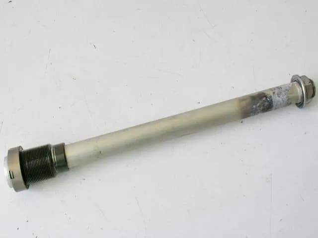 KAWASAKI ZX-6R ZX600P SCHWINGACHSE ACHSE SCHWINGE