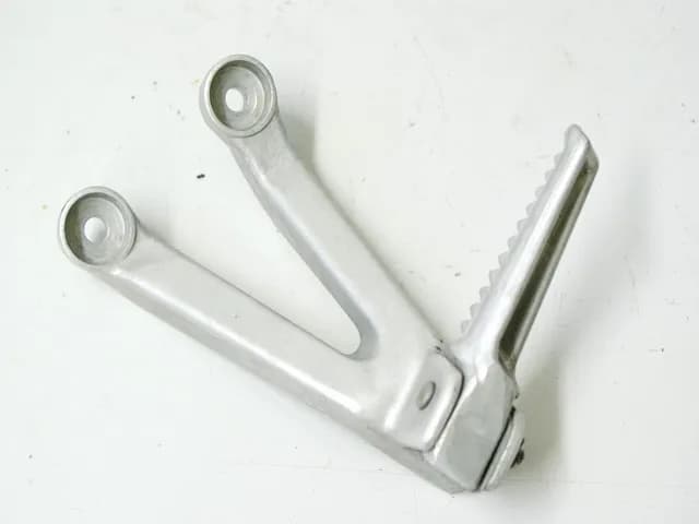 HONDA CBR 900 SC33 FUßRASTENANLAGE SOZIUS LINKS