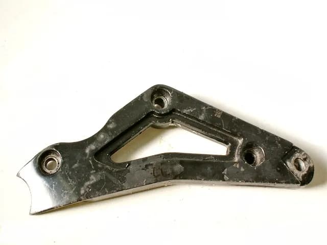 YAMAHA XJ 750 SECA 11M FUßRASTENTRÄGER SOZIUS LINKS