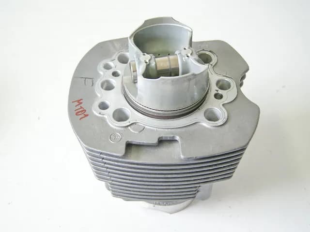 YAMAHA MT-01 RP12 ZYLINDER FRONT KOLBEN