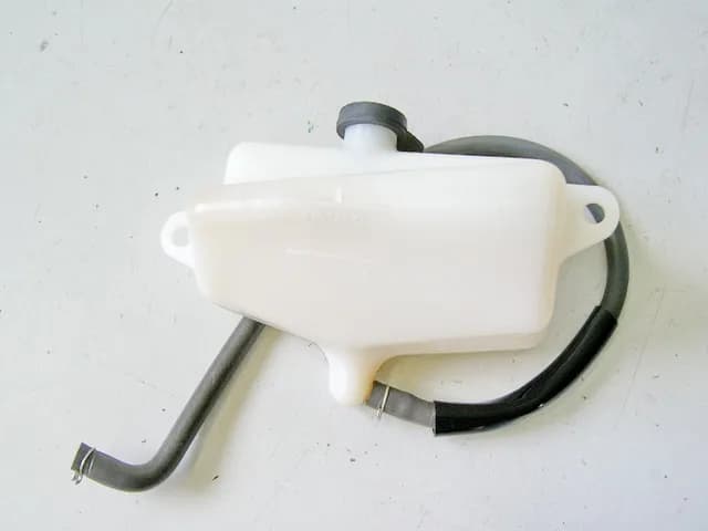 HONDA FES 125 JF12 S-WING KÜHLMITTELBEHÄLTER KÜHLER