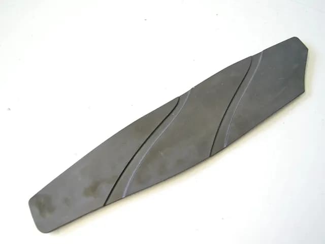 HONDA FES 125 JF12 S-WING TRITTGUMMI HINTEN BODENMATTE