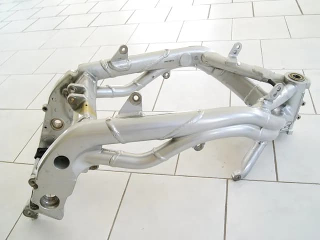 TRIUMPH DAYTONA 955 i T 595 RAHMEN & BRIEF FRAME