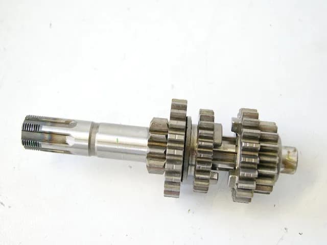 SUZUKI VL 125 WVA4 INTRUDER GETRIEBEWELLE EINGANG GETRIEBE