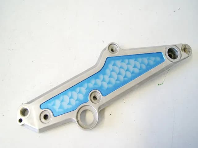 KAWASAKI Z 1100 ST KZT10A FUßRASTENPLATTE HALTEPLATTE