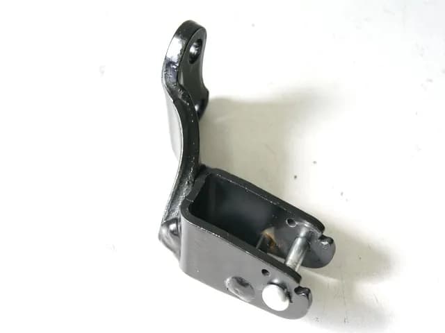 YAMAHA YP 250 R X-MAX i SG16 FUßRASTENTRÄGER SOZIUS LINKS