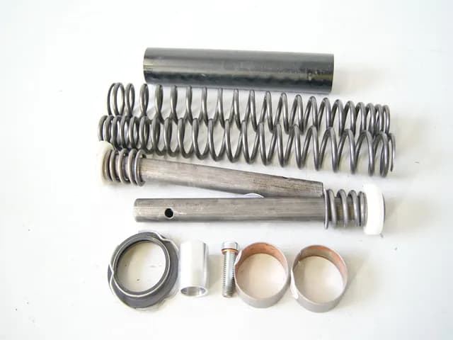 MOTO GUZZI BREVA V IE 1100 LP Gabel Innenteile Dämpfer Feder Kartusche Hülse