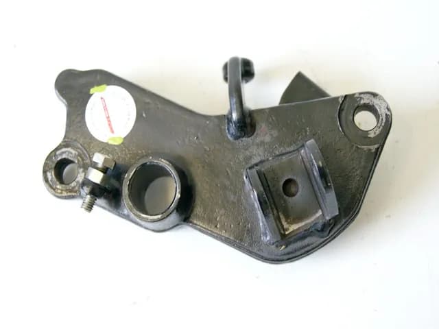 KAWASAKI VN 750 VULCAN FUßRASTENTRÄGER FAHRER RECHTS