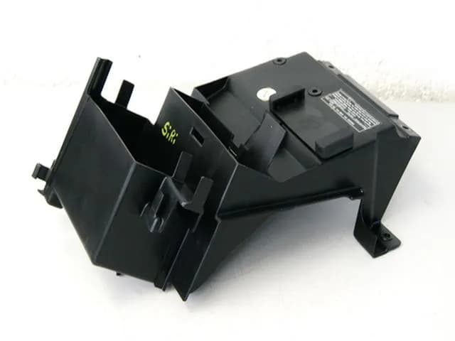 KAWASAKI ZR7 ZR750F Heckinnenverkleidung Batteriekasten Kotflügel Radlauf