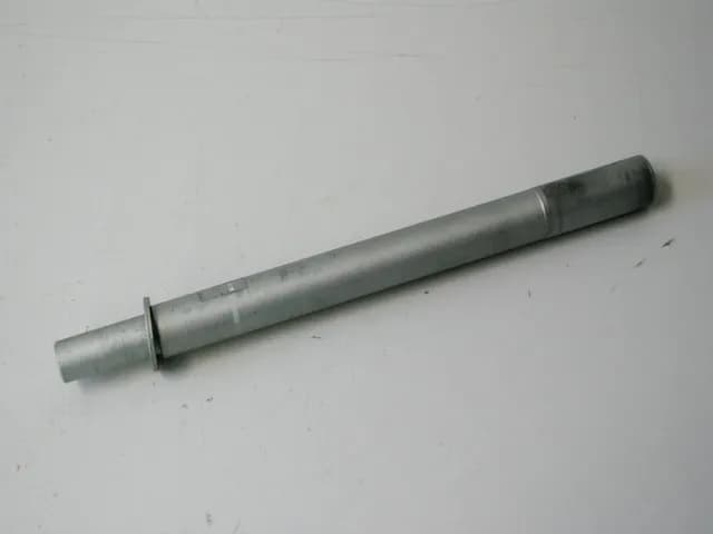 BMW R 850 R R21 WB104 ACHSE STECKACHSE RAHMENVERBINDUNGSROHR