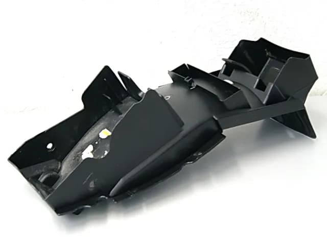 HYOSUNG GT 125 N HECKUNTERVERKLEIDUNG RADLAUF BATTERIEKASTEN