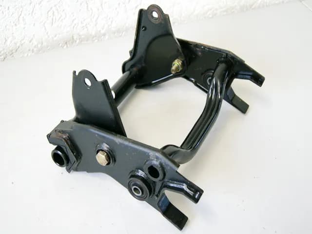 PEUGEOT JETFORCE 125 ABS VGA A2ABJD HALTERUNG MOTOR AUFNAHME HALTER