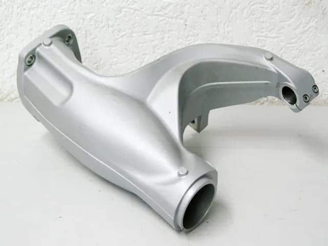 MOTO GUZZI NORGE 1200 ABS ZGULPH01 SCHWINGE SWINGARM KARDANTUNNEL
