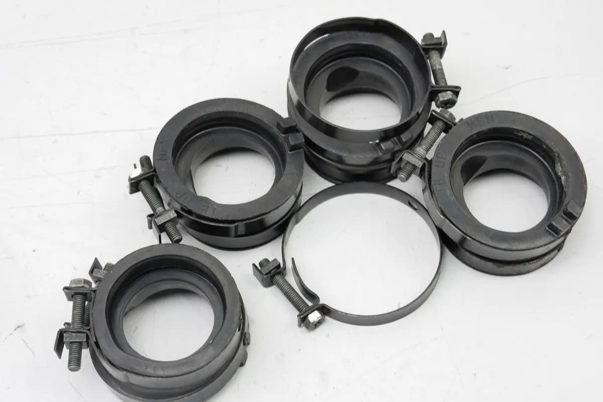 HONDA CBF 1000 FA SC64 Ansaugstutzen Gummis Satz (für Motor)