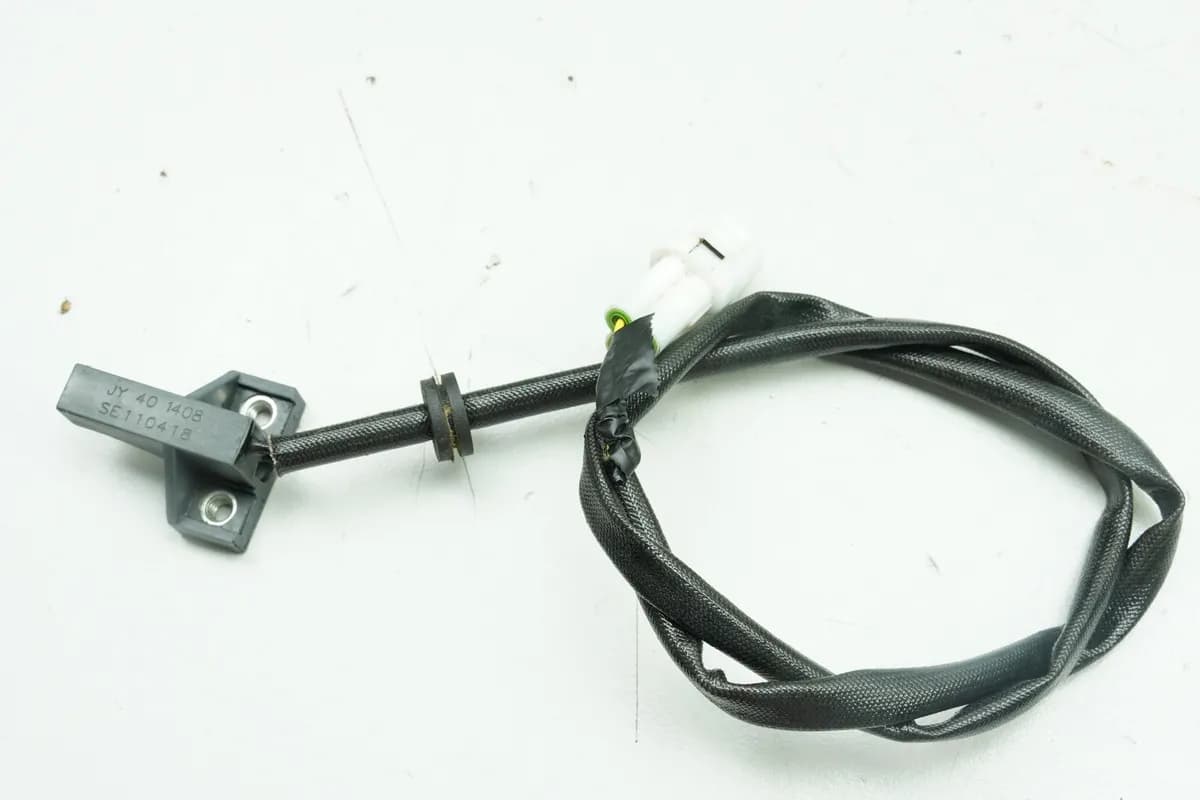 HUSQVARNA Vitpilen HQV 401 Schalter für Seitenständer NUR 6897 km