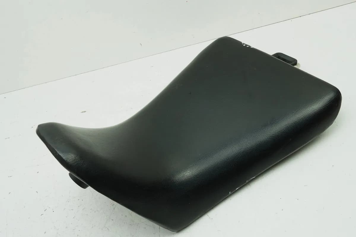 YAMAHA FZR 600 R 3HE Fahrersitz Sitz Seat 3HE-24710-00