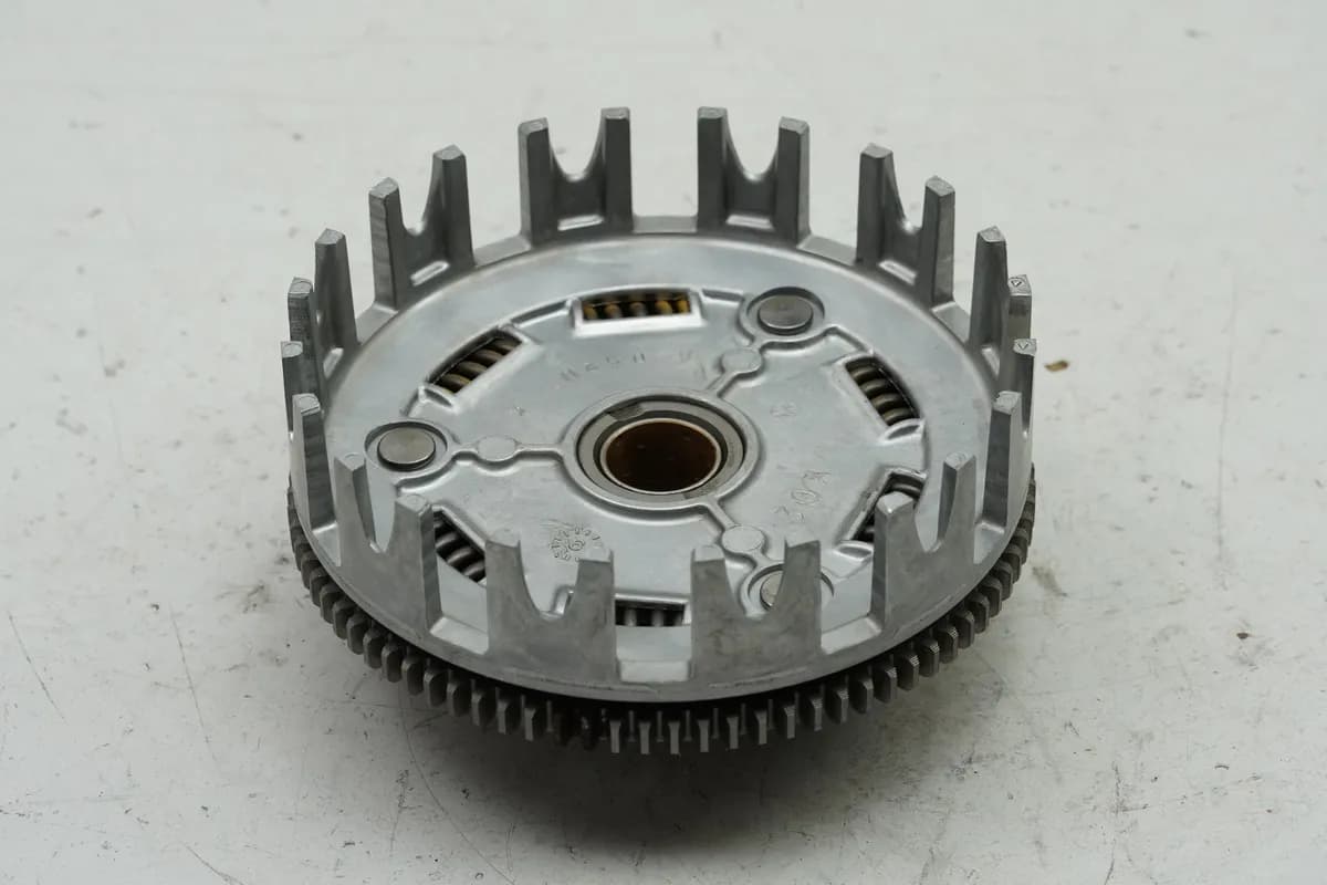 YAMAHA XV 125 VIRAGO 5AJ Kupplungskorb Kupplung Clutch Basket (für Motor)