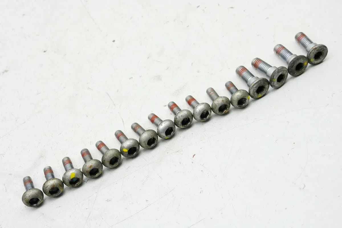 HONDA CBF 1000 FA SC64 Schrauben Bremsscheiben vorn und hinten Screws