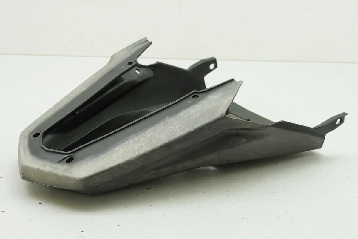 YAMAHA MT 125 A RE11 (RE29) Heckerkleidung Heck Abdeckung Cover Blende