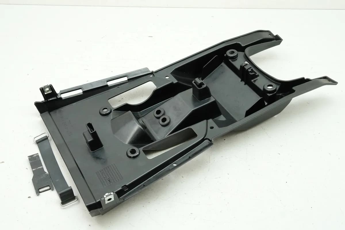 YAMAHA MT 125 A RE11 (RE29) Verkleidung Heck Kotflügel Radlauf Spritzschutz