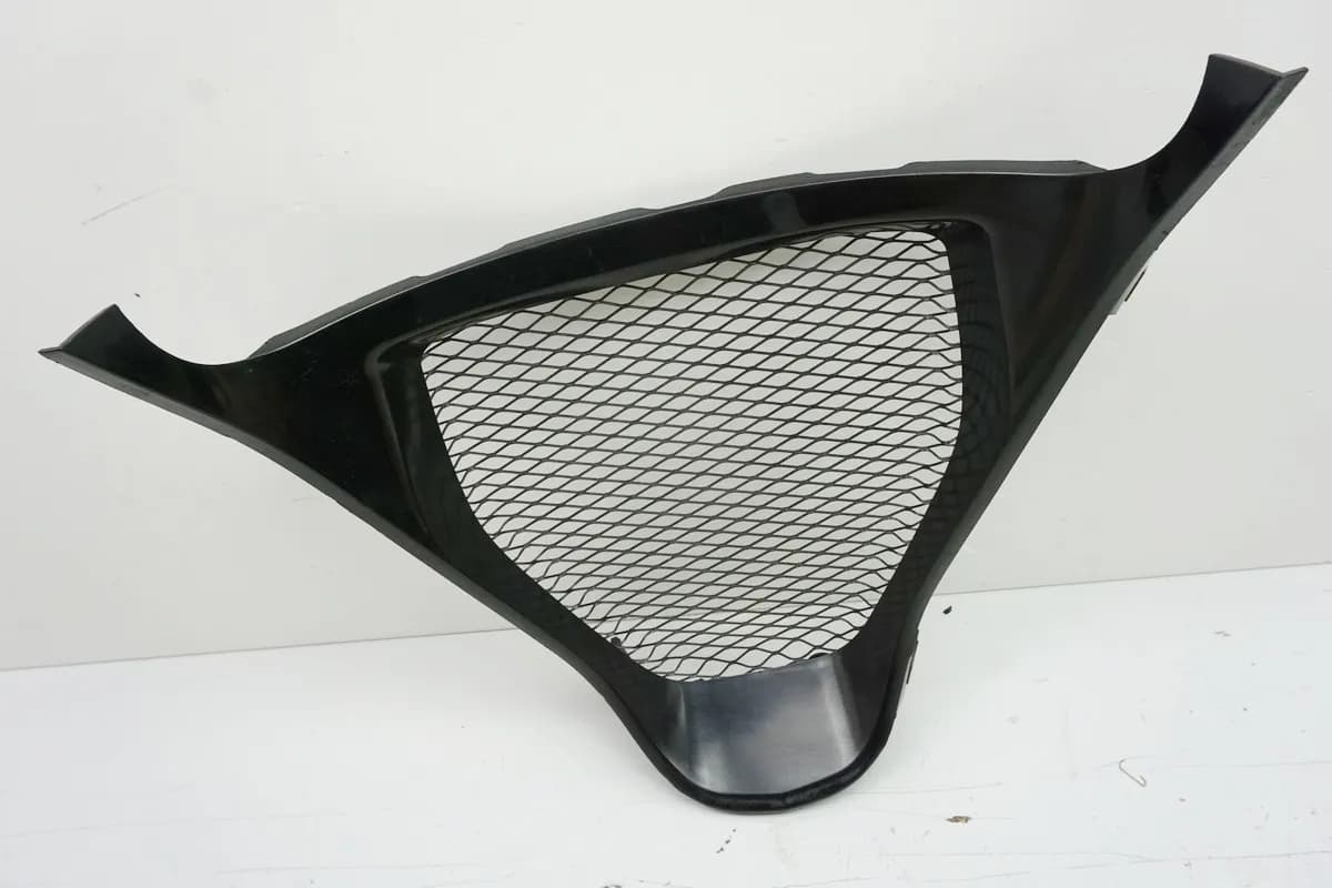 SUZUKI GSX-R 1000 WVBZ K3 K4 Verkleidung Bug mitte Abdeckung Cover Bugspoiler