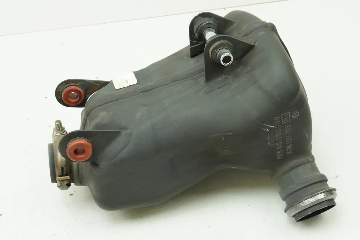 HUSQVARNA Vitpilen HQV 401 Vorschalldämpfer für Auspuff Schalldämpfer NUR 6897km