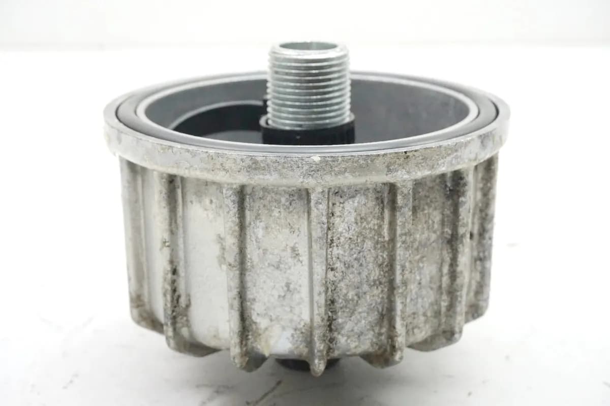 HONDA GL 500 PC02 SILVER WING Halterung Ölfilter Gehäuse Cover Motordeckel