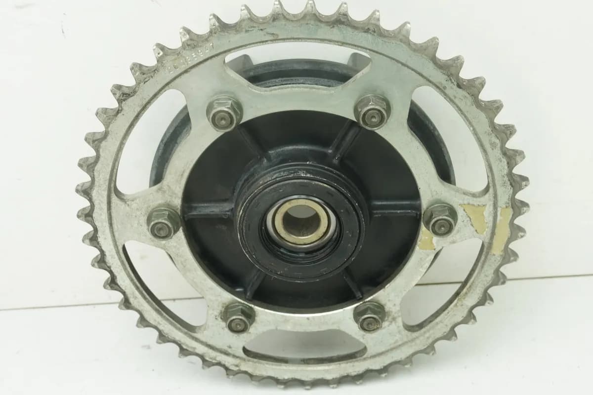 YAMAHA YZF 600 4TV THUNDERCAT Kettenradträger Aufnahme Kettenrad (für Felge)