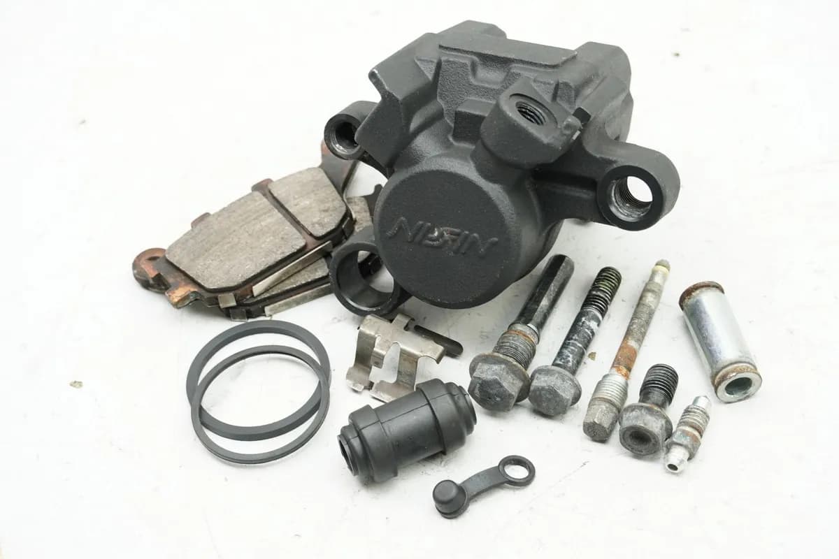 HONDA CBF 1000 FA SC64 Bremssattel hinten Brake Caliper