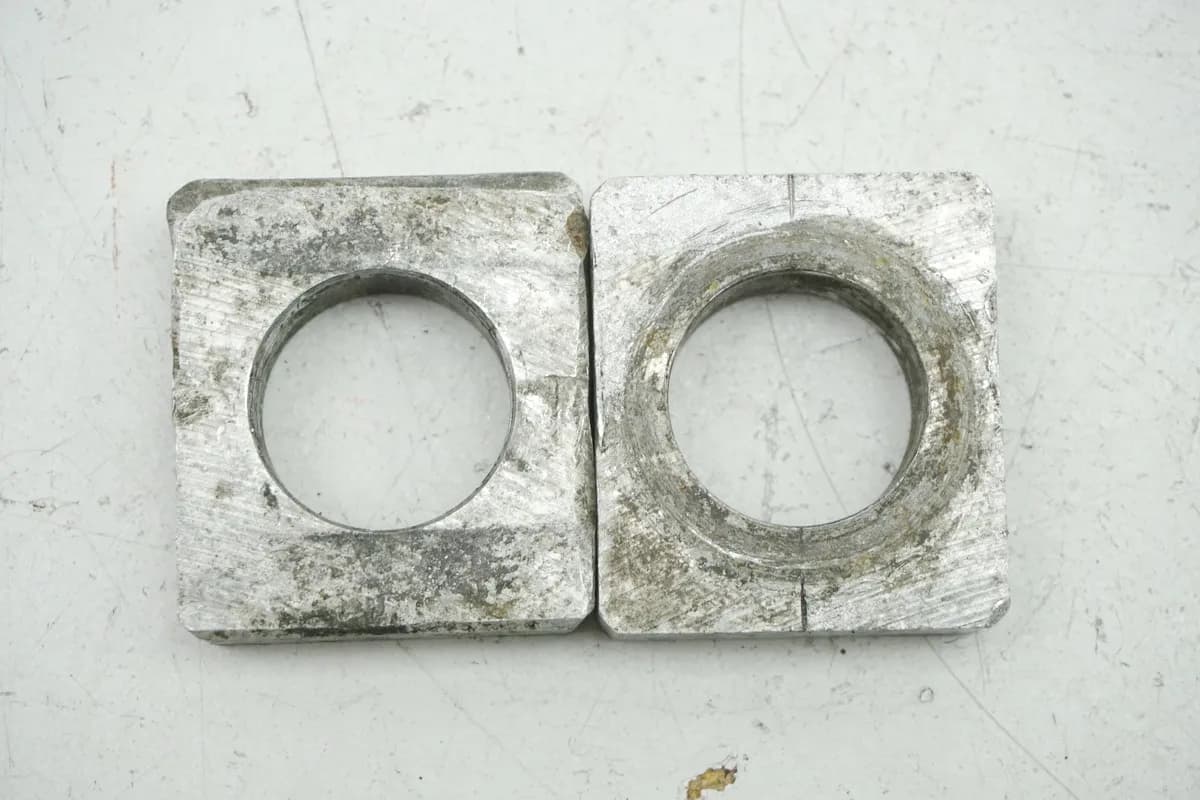 KAWASAKI ZX-9R ZX900B Kettenspanner Schwinge