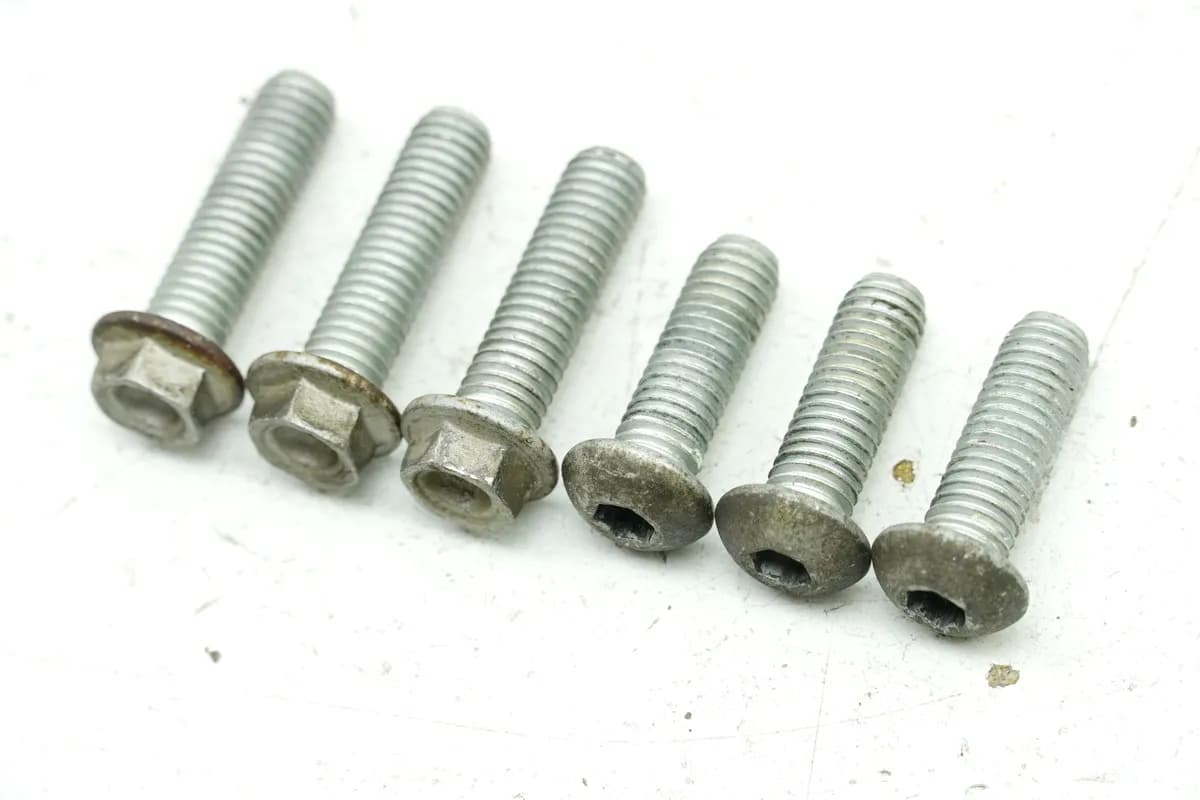 APRILIA SR 50 ZD4TEA Schrauben für Bremsscheibe vorn + hinten original