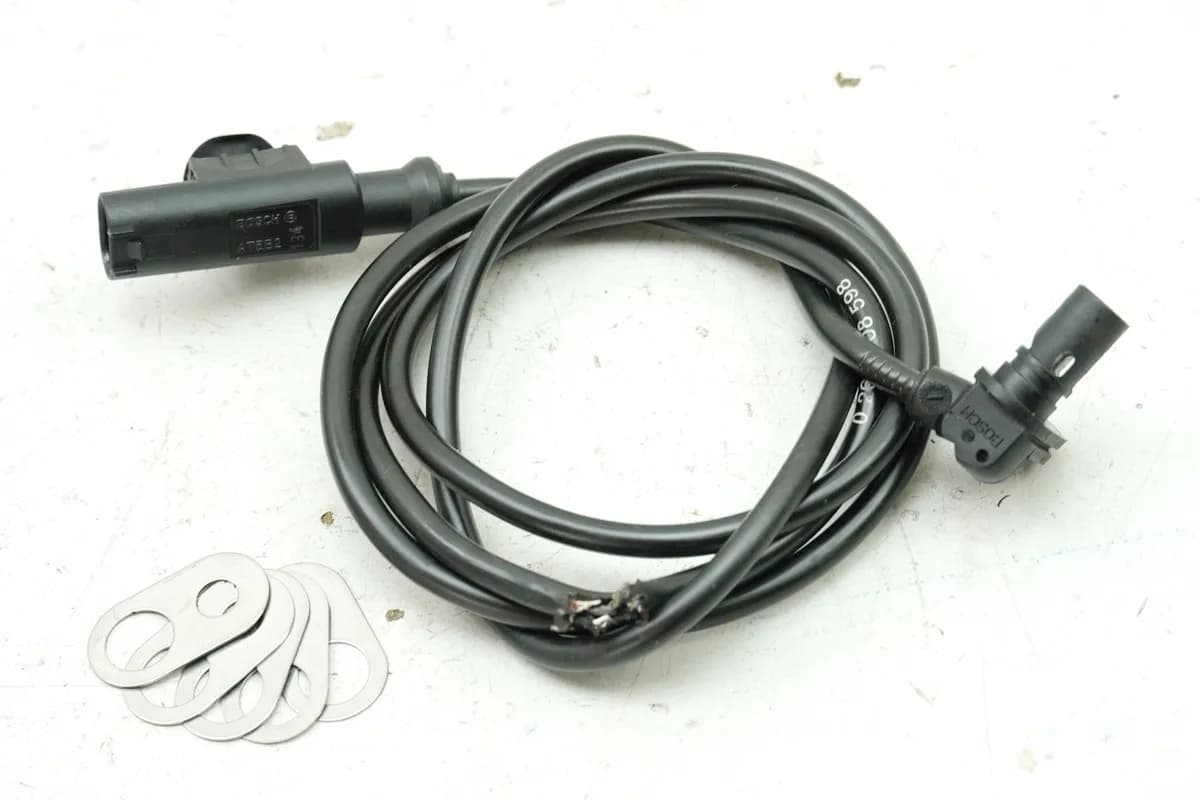 DUCATI MONSTER 696 ABS M5 ABS Sensor vorn Raddrehzahlsensor NUR 1626km