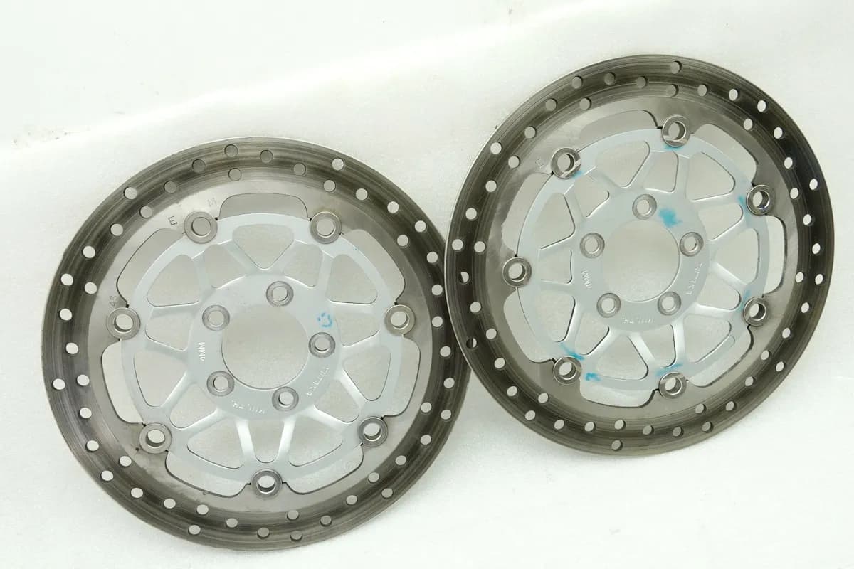 KAWASAKI Z 750 ZR750J Bremsscheiben vorn Brake Disc unfallfrei 4,458 mm 04-06