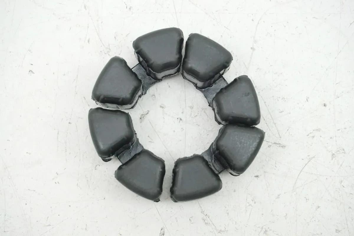 KAWASAKI ZX-9R ZX900B Gummis Lichtmaschine Generator Ruckdämpfer