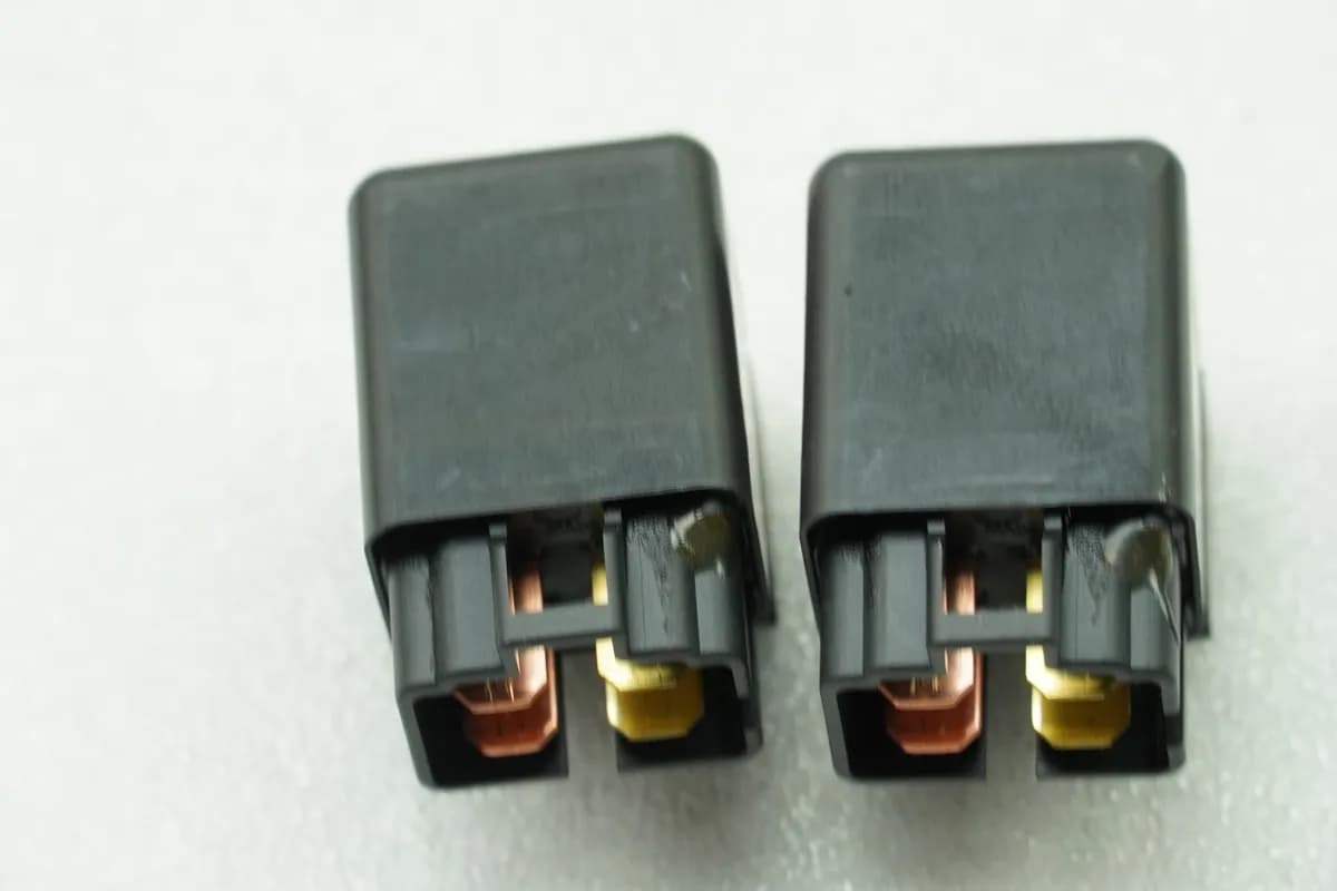 KAWASAKI Z 750 ZR750J Relais Omron Steuerrelais (für Kabelbaum) 04-06