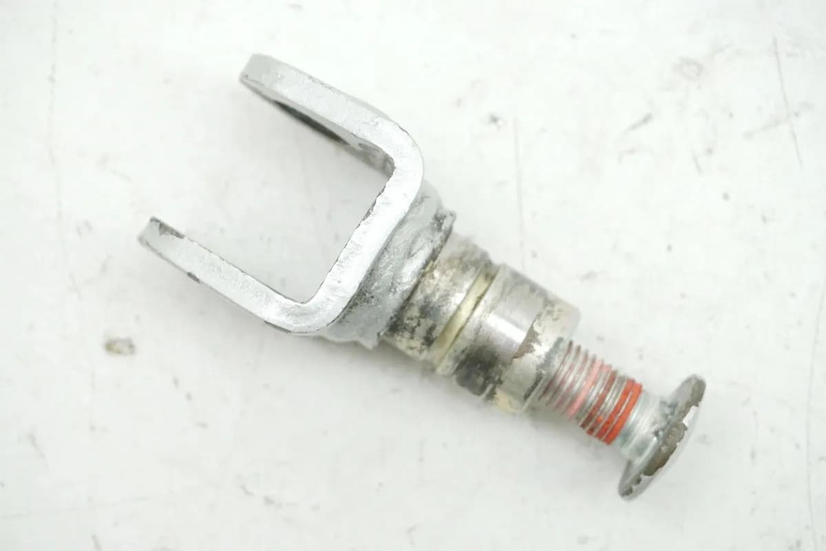 KAWASAKI ZX-9R ZX900B Halter Fußraste Fahrer rechts Gelenk