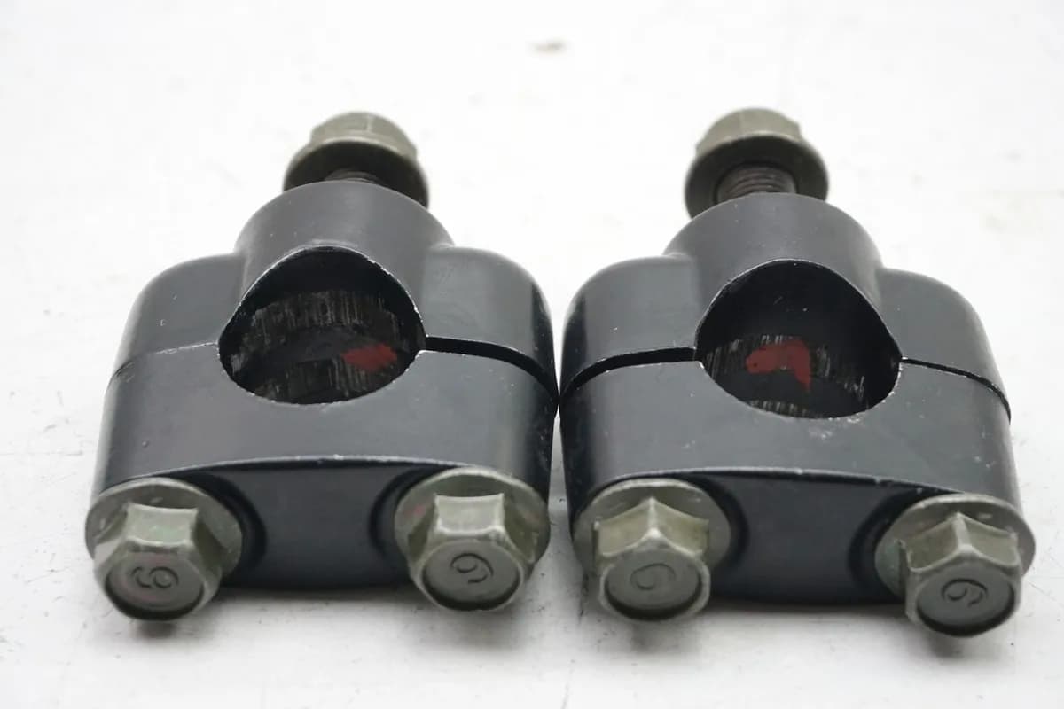 YAMAHA SR 125 10F Lenkerklemmung Riser Halter Lenker