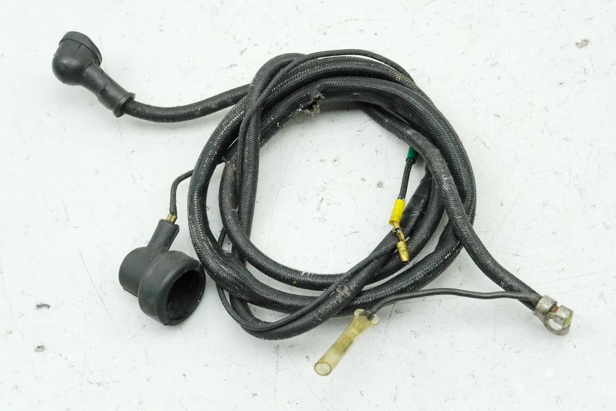 SUZUKI VS 1400 VX51L INTRUDER Anlasserkabel Kabel für Öldruckschalter