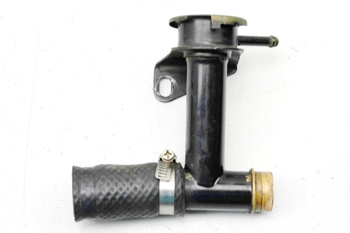 KAWASAKI EN 500 EN 500 A Einfüllstutzen Kühler Rohr Kühlmittel