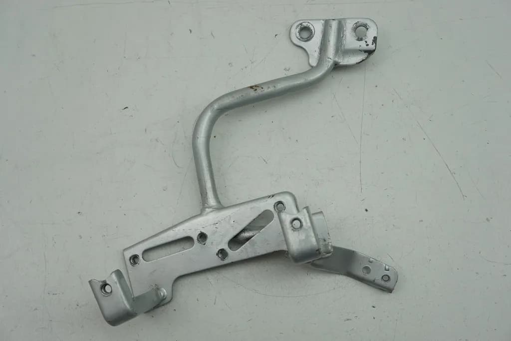 HYOSUNG GV 250 AQUILA HALTERUNG HALTER ZÜNDSPULEN LINKS