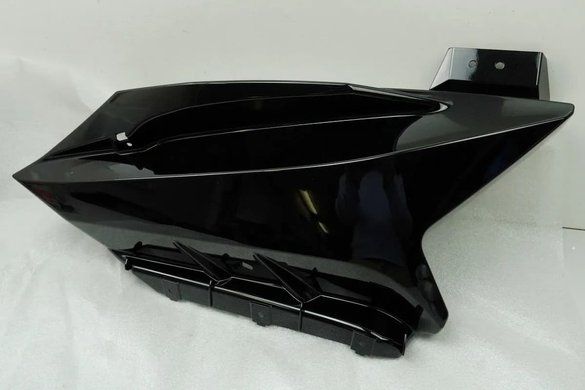 YAMAHA YZF 125 R 08-18 Verkleidung links unten Abdeckung Cover schwarz NEU