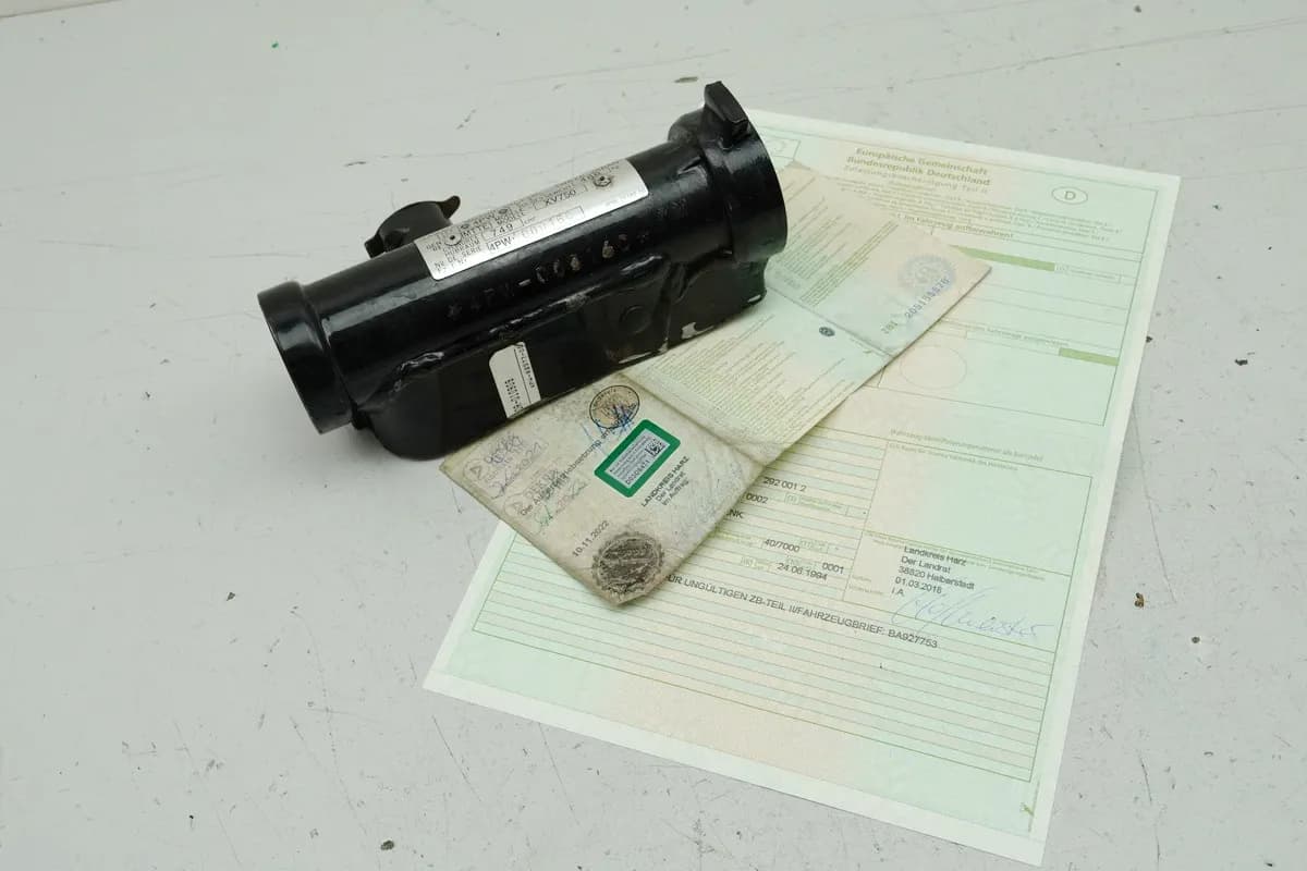 YAMAHA XV 750 4PW VIRAGO Rahmen & Brief Rahmenkopf Dokumente Typenschild