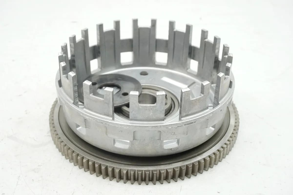KAWASAKI GPZ 1100 ZXT10E Kupplungskorb Kupplung Clutch