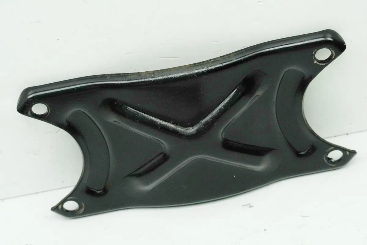 Aprilia Pegaso 650 660 Strada Halterung Kotflügel vorn Strebe Platte an Gabel